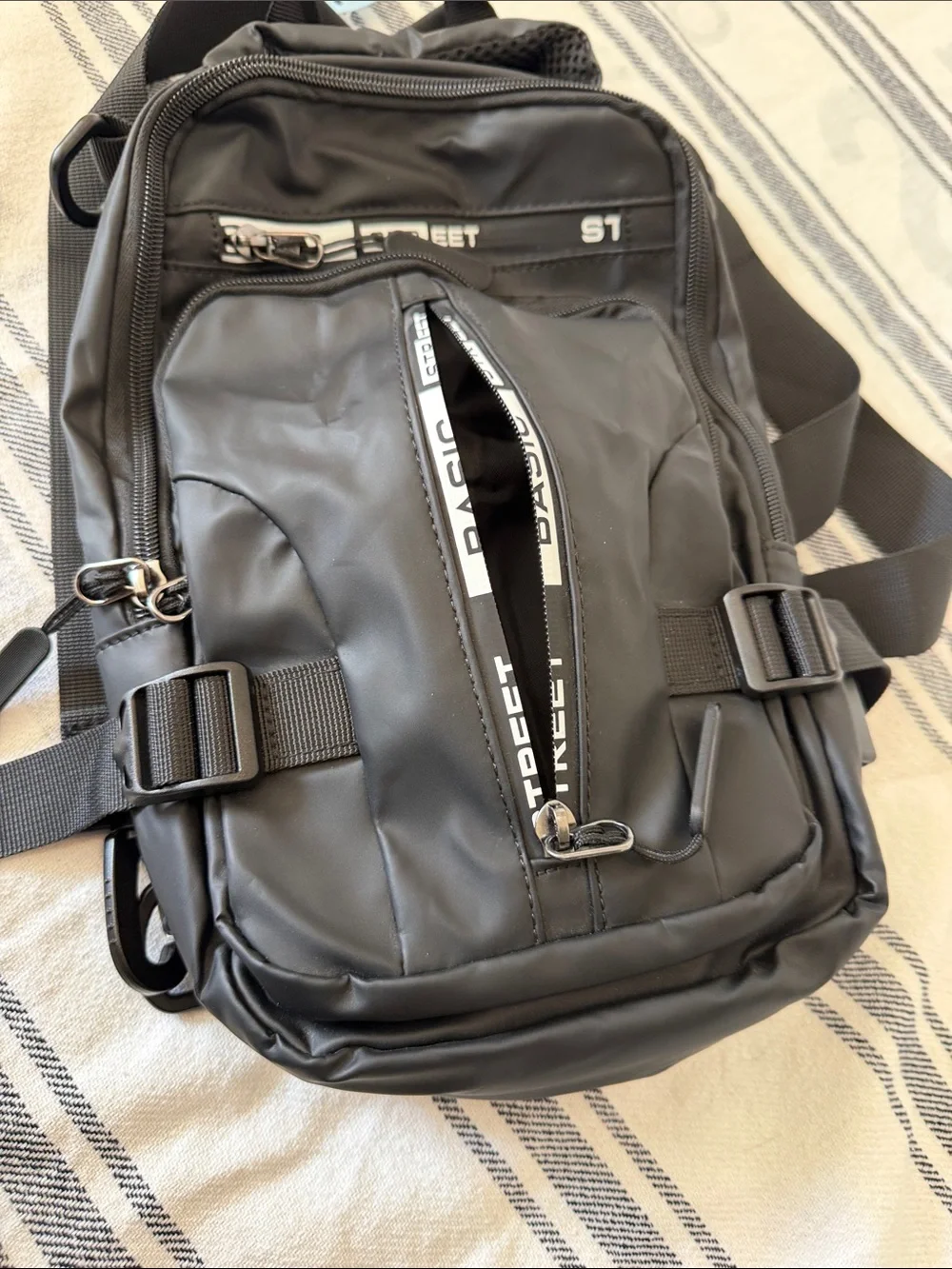 S1 Black Men's Sling Bag